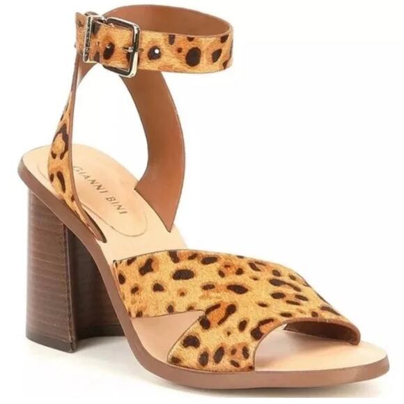 Gianni Bini ‘Marilane’ Women's 7.5 Dyed Calf Hair Leopard Print Sandal - Picture 1 of 10